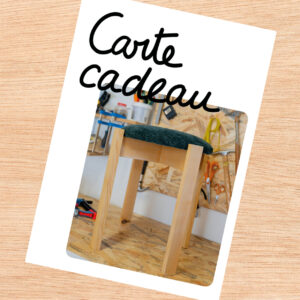 atelier DIY, tabouret design, artisan menuisier, mobilier personnalisé, et design d’intérieur.